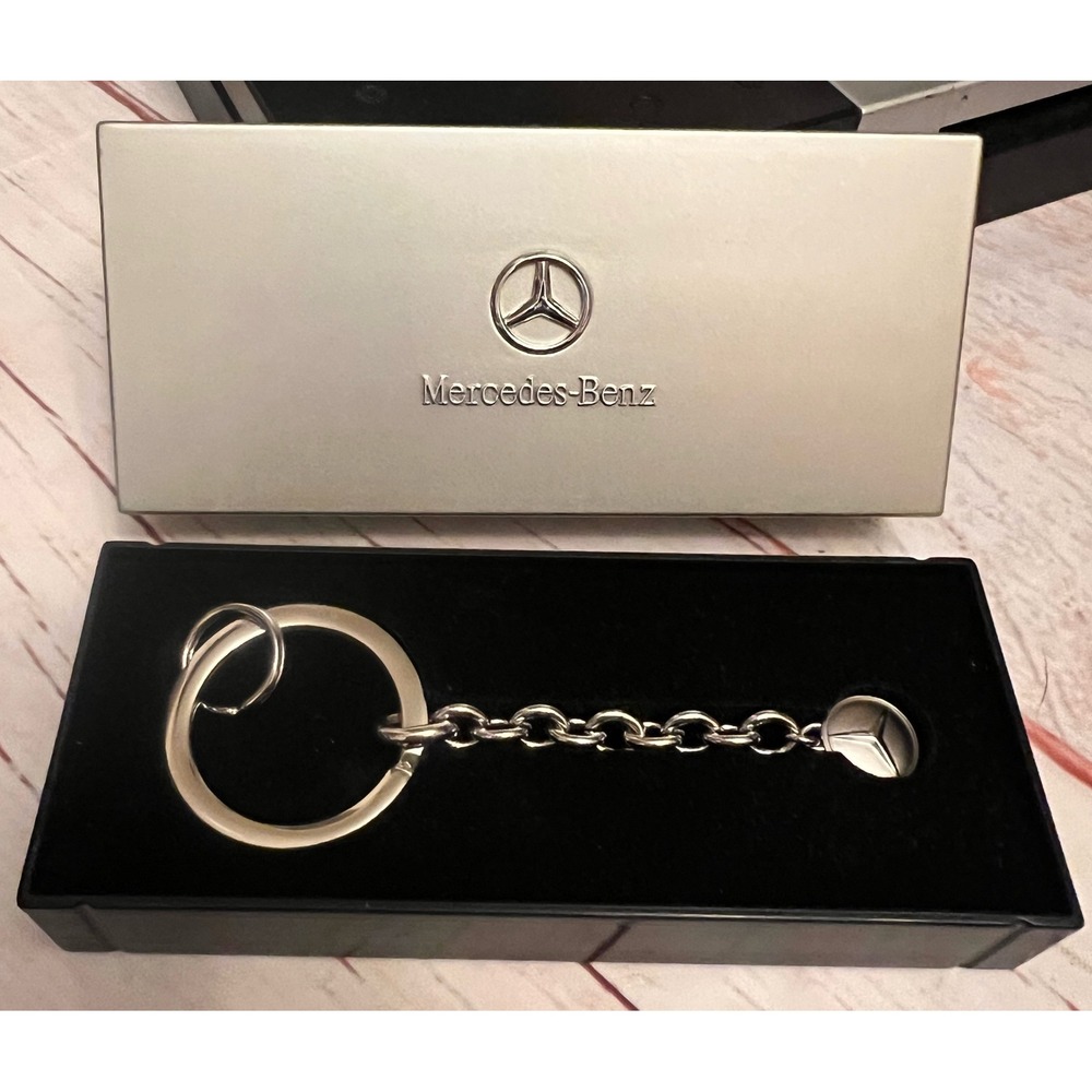 Mercedes Benz Silver Tone Logo Charm Key Ring Chain in Gift Box
